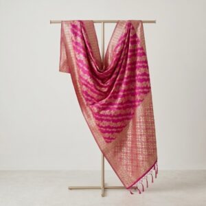 Dupatta Magenta Banarasi
